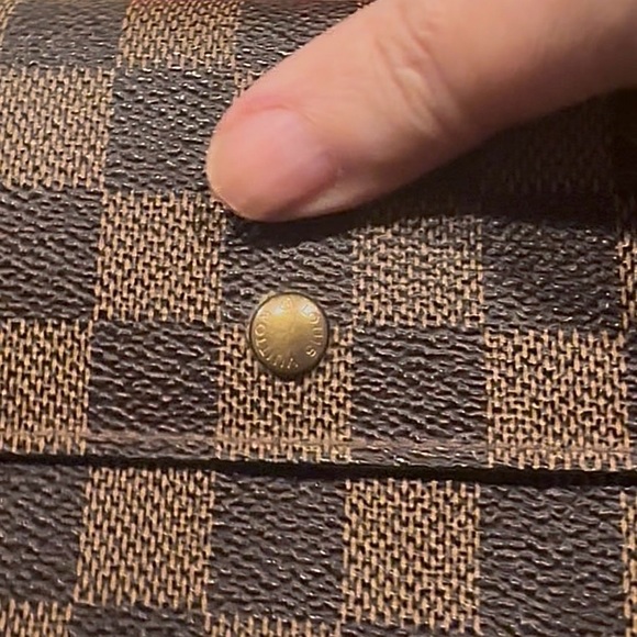Louis Vuitton Damier Ebene Wallet - Picture 16 of 17